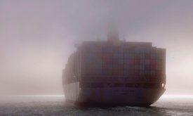 海雾：一根意外出现在国际航运业背上的稻草